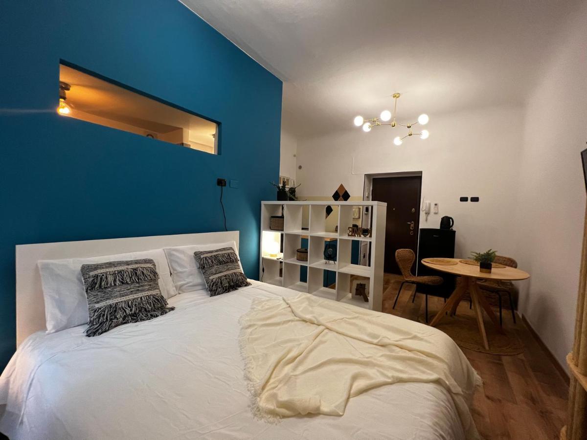 Апартаменты Regina Milano Ai Navigli - Sky Tv, Wifi And Breakfast Box Экстерьер фото